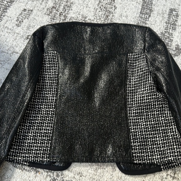 TORY BURCH Gorgeous Daria Patent Leather/Tweed Jacket~ size 4 - Picture 7 of 8